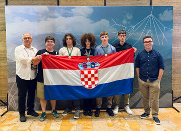 Hrvatski srednjoškolci osvojili...
