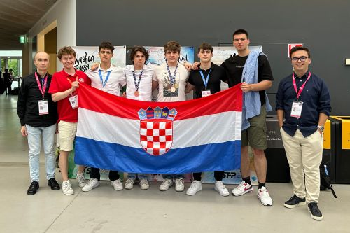 Hrvatski srednjoškolci osvojili dvije...